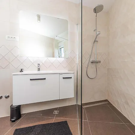 Apartment Awesome In Okrug Gornji With Wifi